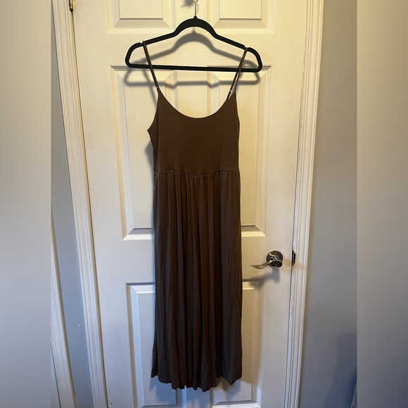 Flowly Jumpsuit - Picture 1 of 5